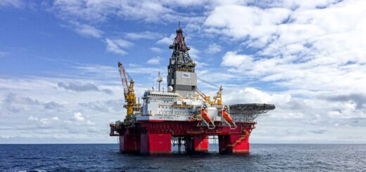 Top 10 Largest Oil Rigs / Platforms In The World